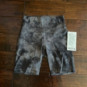Lululemon biker shorts